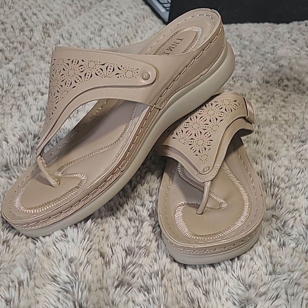 Beige Sandals with Floral Perforations and Contoured Footbed
